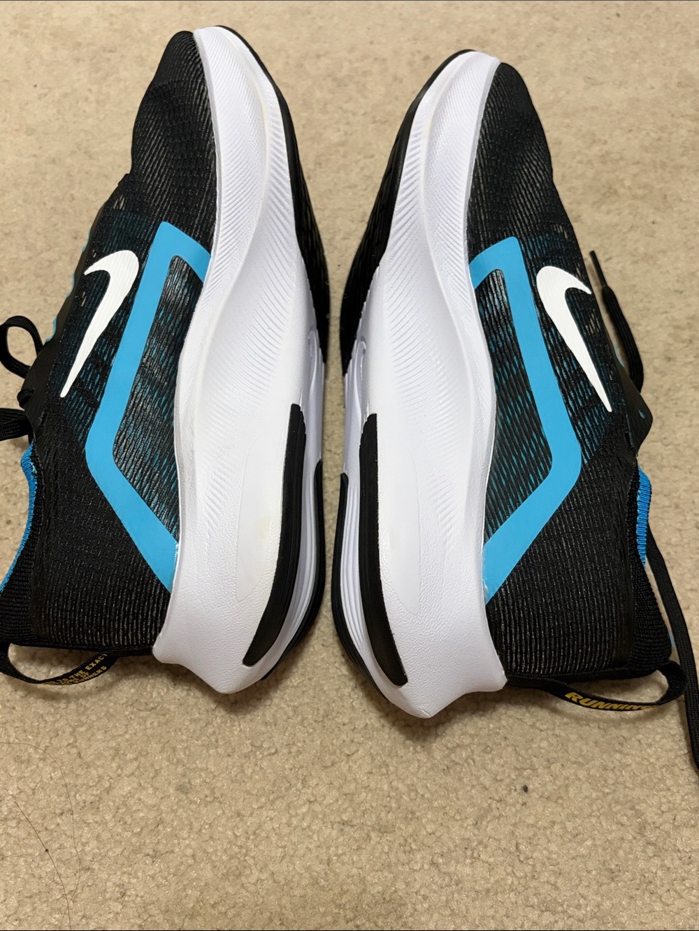 Nike Runners - Picture 4 of 10